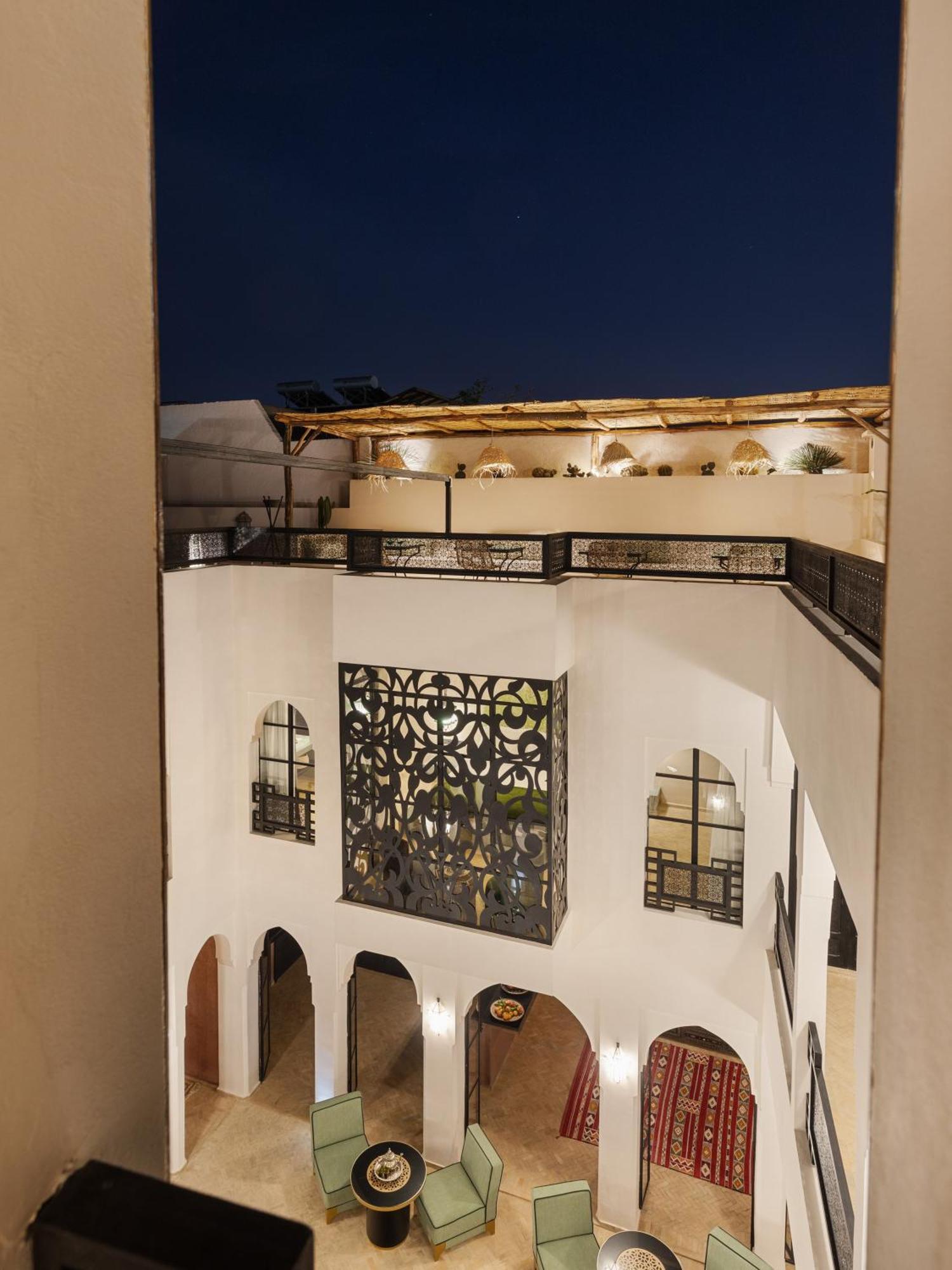 Hotel Dar Acsameda & *